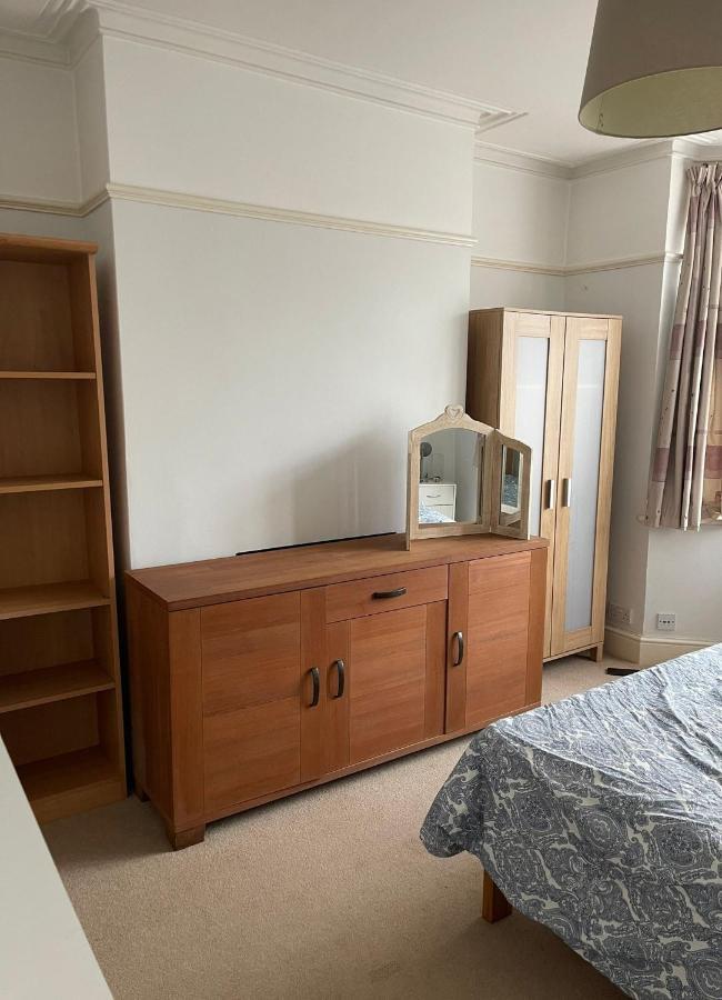 Nharakat Mansion Apartman Southampton Kültér fotó