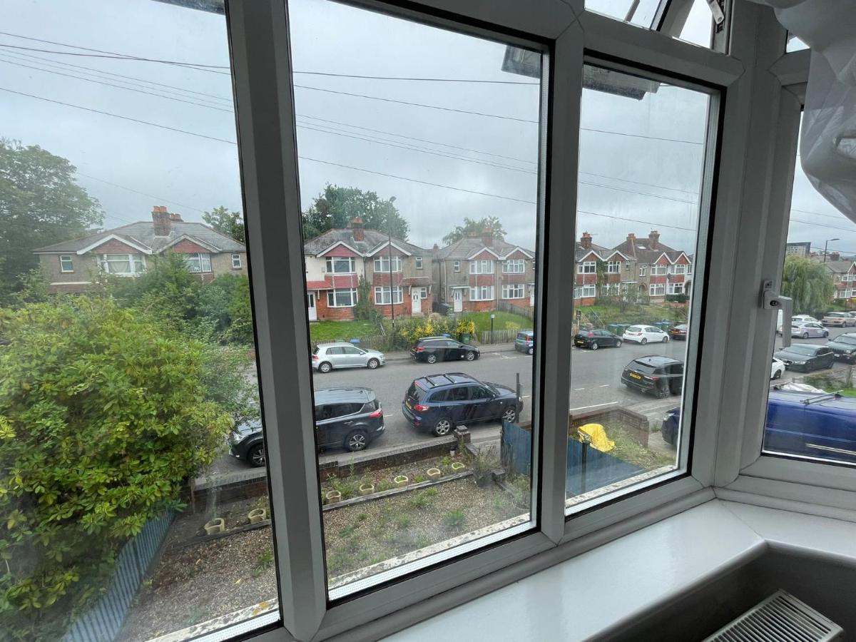 Nharakat Mansion Apartman Southampton Kültér fotó